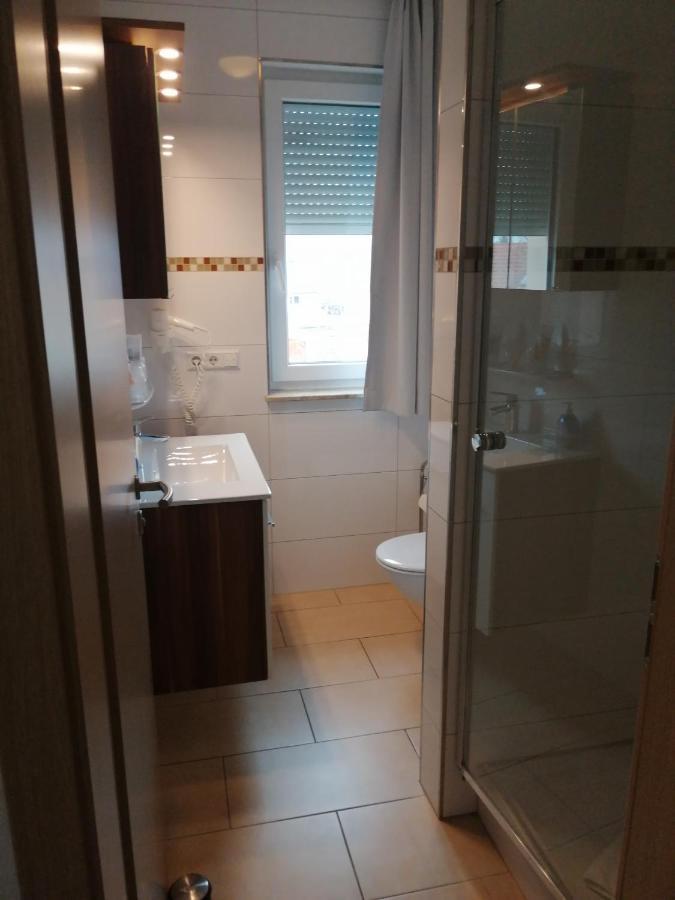 Hotel-Restaurant Zum Baeumle Süßen Kültér fotó